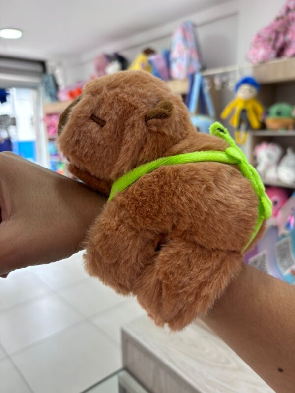 Manilla capibara