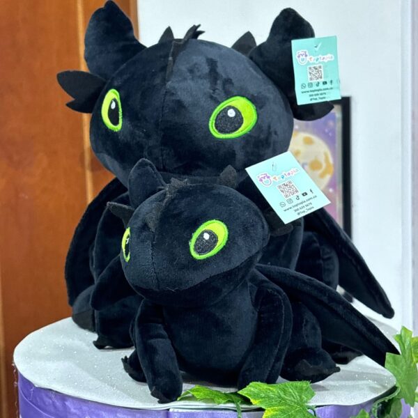 peluche Chimuelo, dragón, Cómo entrenar a tu dragón, DreamWorks, peluche de película.